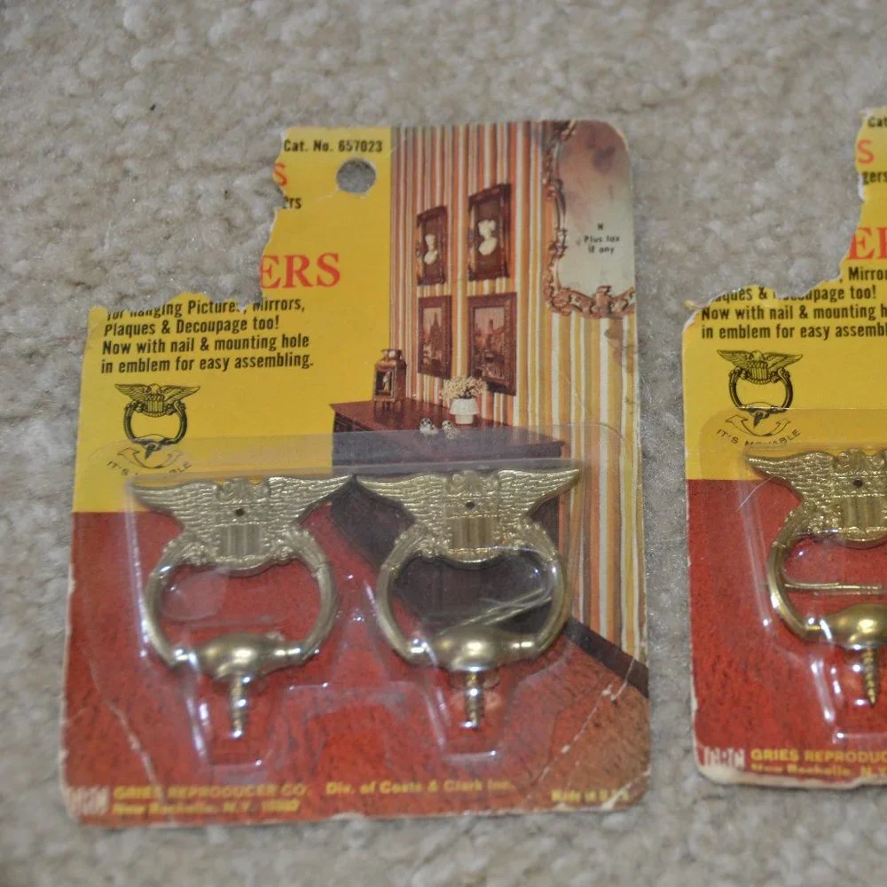 2 SETS GRIES REPRODUCERS EAGLE COLONIAL PICTURE MIRROR PLAQUE DECOUPAGE Hangers